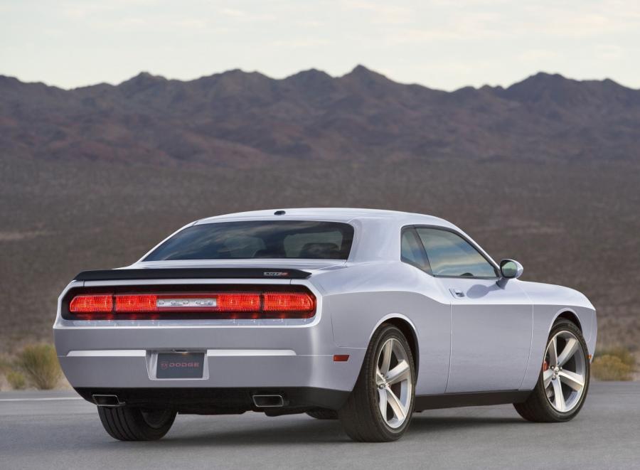  Dodge Challenger SRT8 2008 года  (фото 63 из 356)